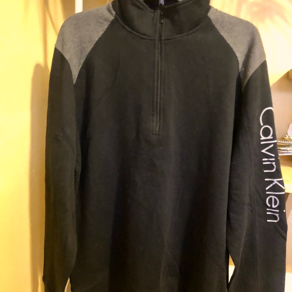 Mens X-Large Black & Grey zip up sweatshirt